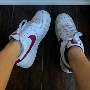 nike air force one noble red
